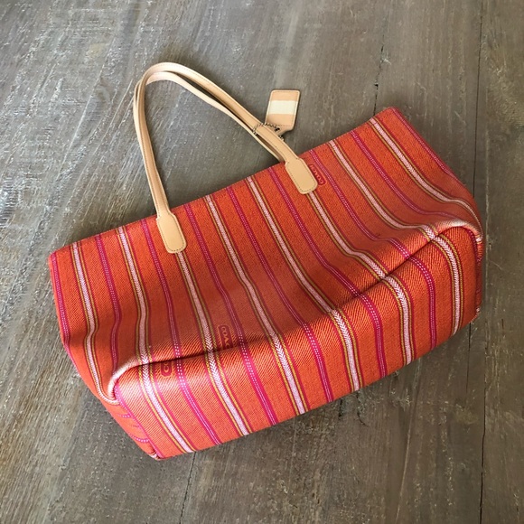 Coach purse - Picture 2 of 7